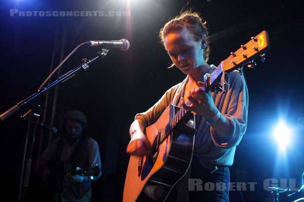 LAURA MARLING - 2010-04-07 - PARIS - La Fleche d'Or - Laura Beatrice Marling